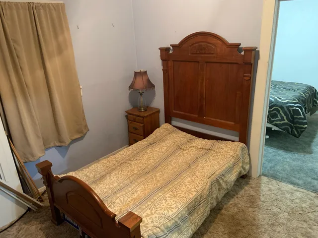 $155,000 | 7203 East 17th Avenue, Hutchinson, KS 67501