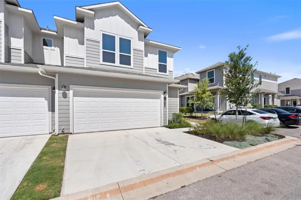 $2,200 | 1518 Roseburg Drive, Unit 69, Austin, TX 78754