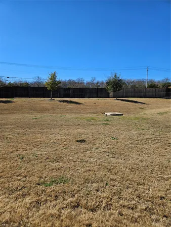 $2,200 | 1518 Roseburg Drive, Unit 69, Austin, TX 78754