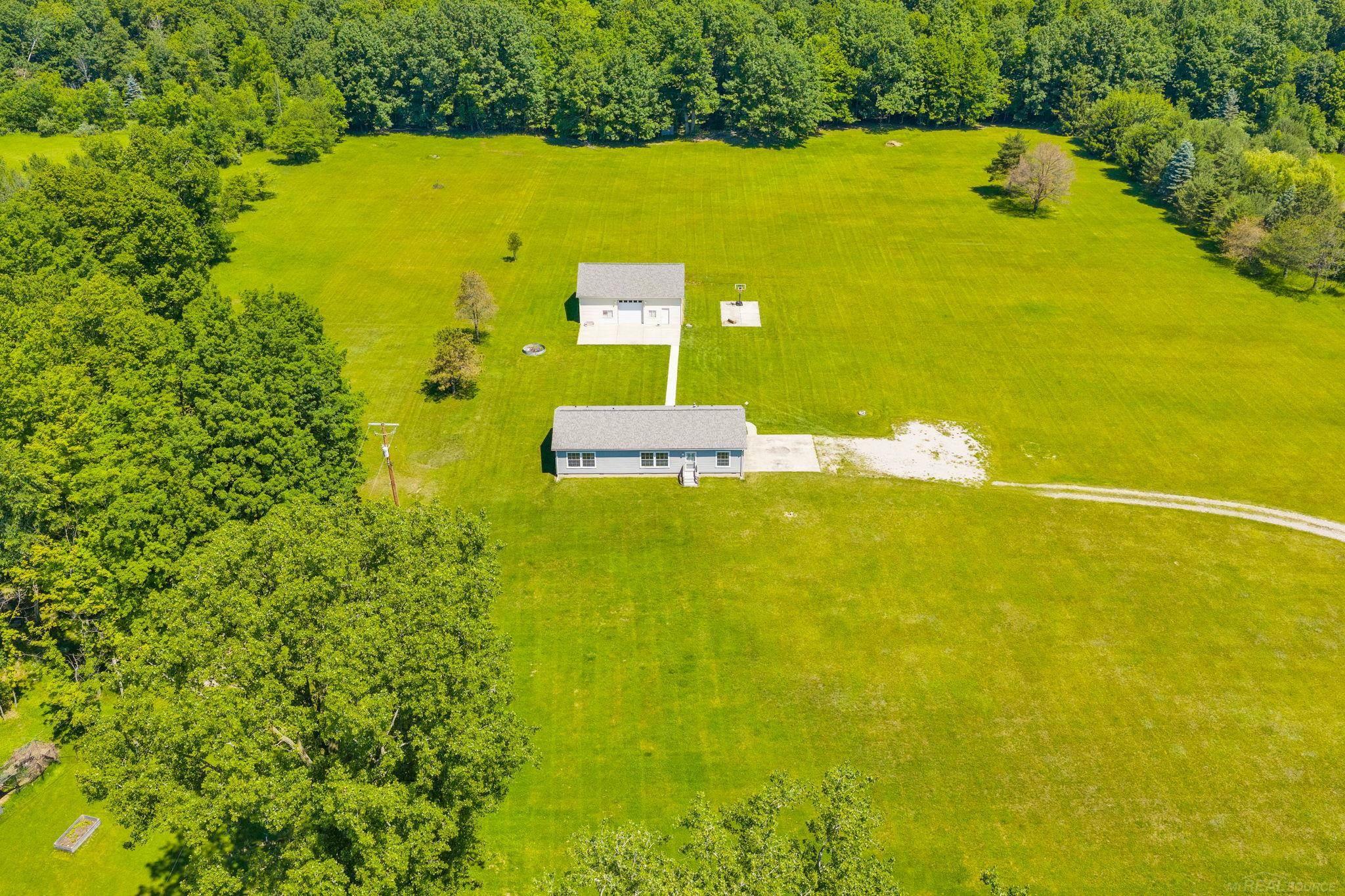 6995 Aitken Road Lexington, MI 48450 - Photo 42 of 46