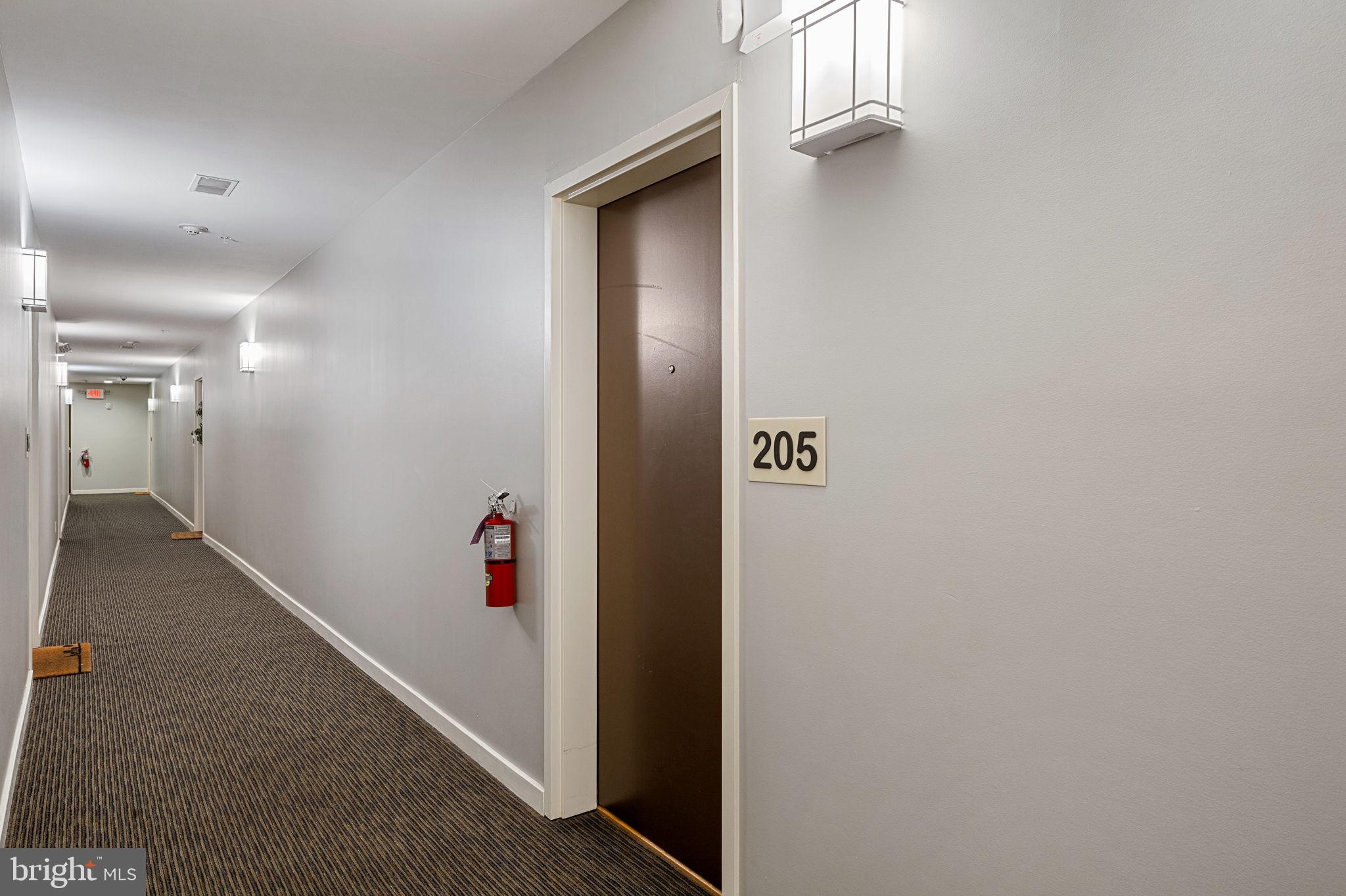 934 North 3rd Street, Unit 205 Philadelphia, PA 19123 - Photo 33 of 39