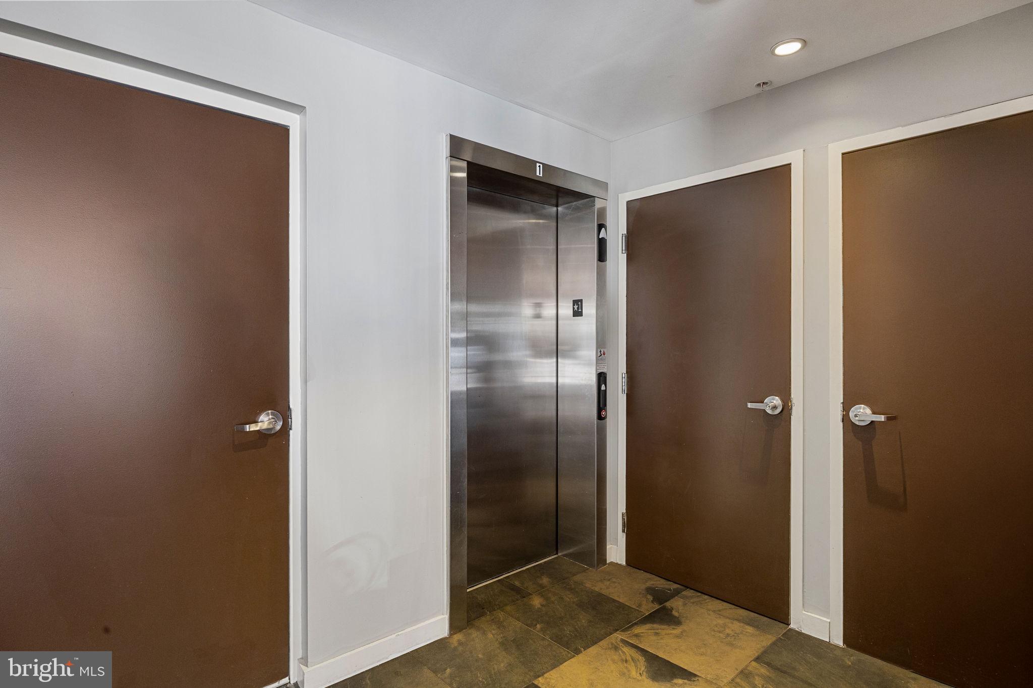 934 North 3rd Street, Unit 205 Philadelphia, PA 19123 - Photo 37 of 39 a view of elevator