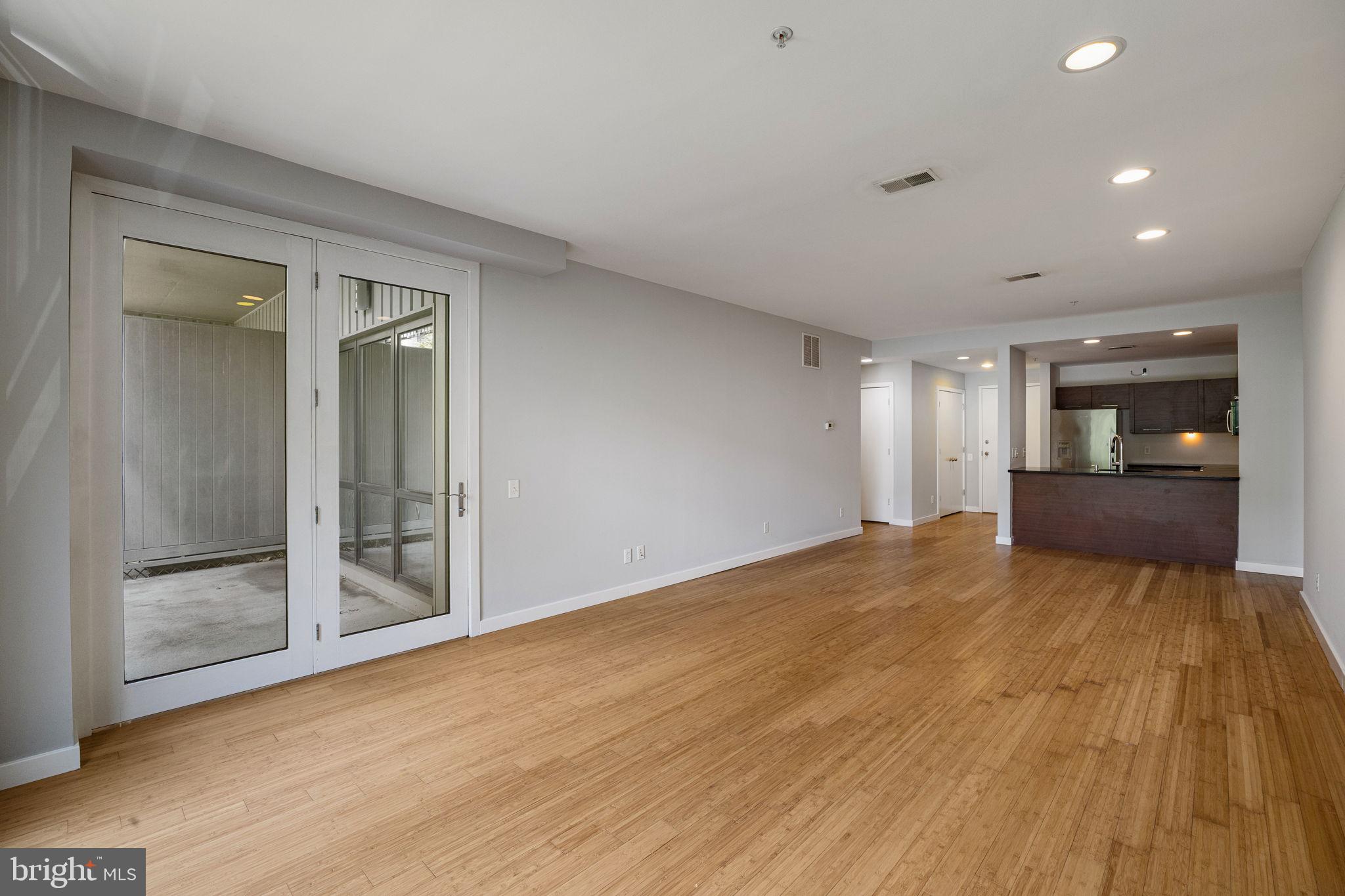 934 North 3rd Street, Unit 205 Philadelphia, PA 19123 - Photo 6 of 39