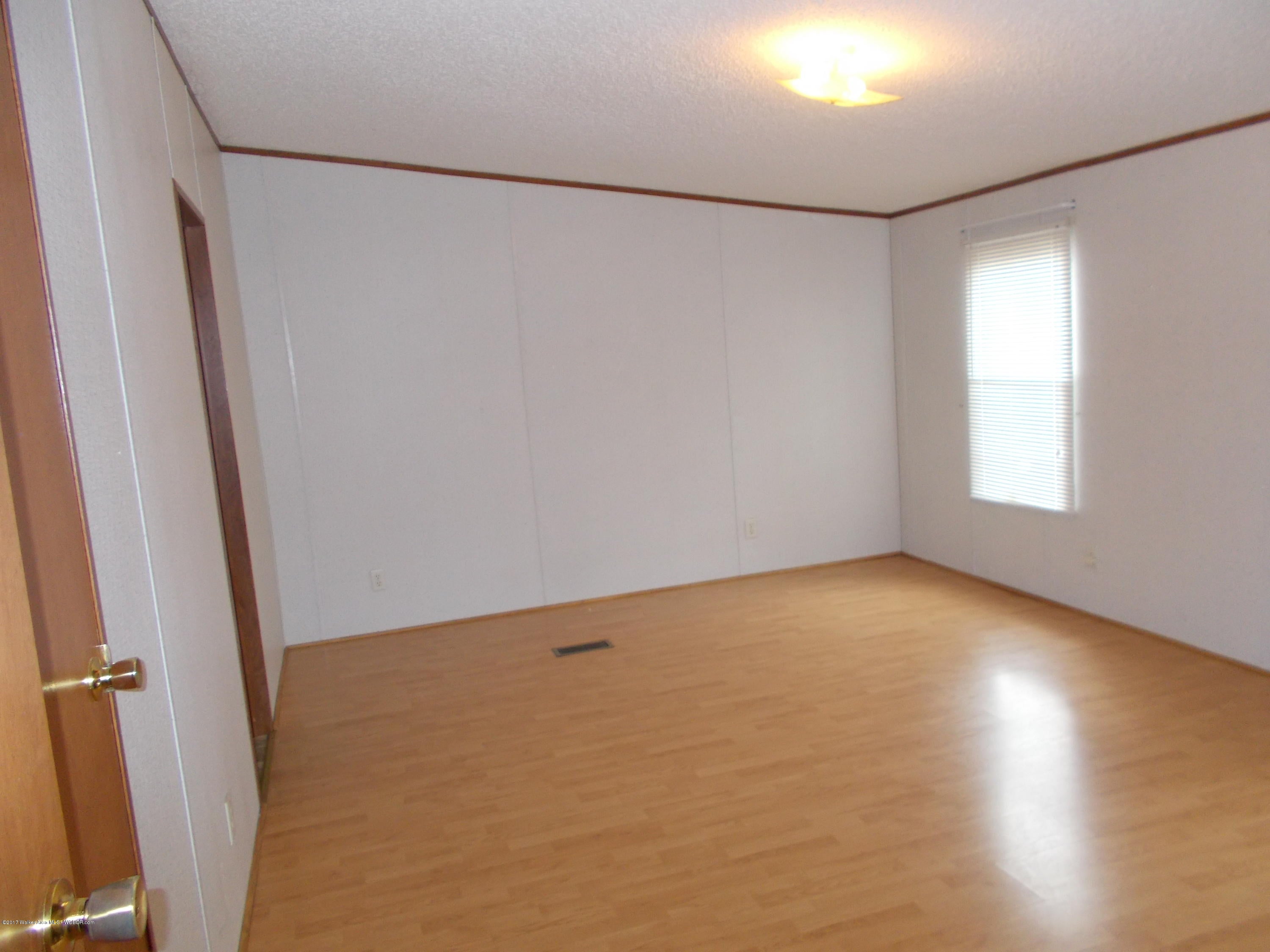 90 4th Street Parrish, AL 35580 - Photo 7 of 17 Gallery Image 7