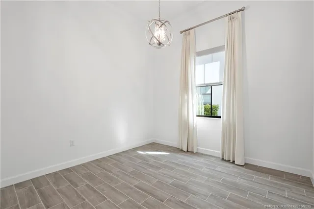 $615,000 | 369 Southeast Fascino Circle, Port St. Lucie, FL 34984