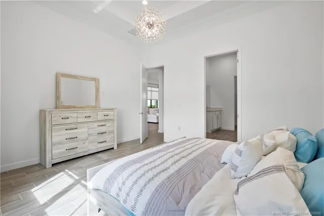 $615,000 | 369 Southeast Fascino Circle, Port St. Lucie, FL 34984