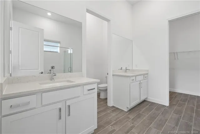 $615,000 | 369 Southeast Fascino Circle, Port St. Lucie, FL 34984