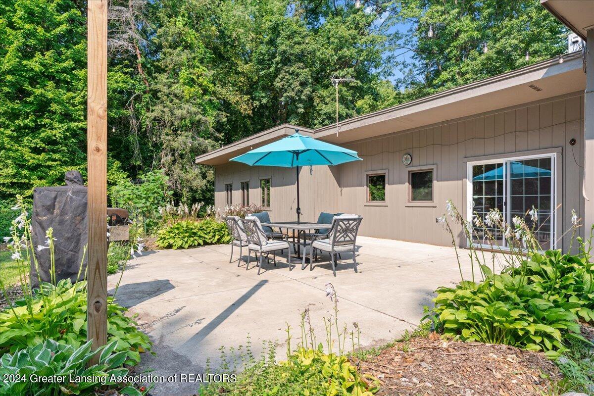 1690 Milton Road Williamston, MI 48895 - Photo 5 of 43 14-Media Jett - 13