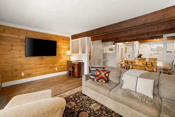 $575,000 | 67 Fox Hill Road, Unit 3, Stowe, VT 05672