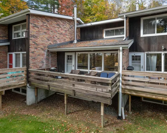$575,000 | 67 Fox Hill Road, Unit 3, Stowe, VT 05672