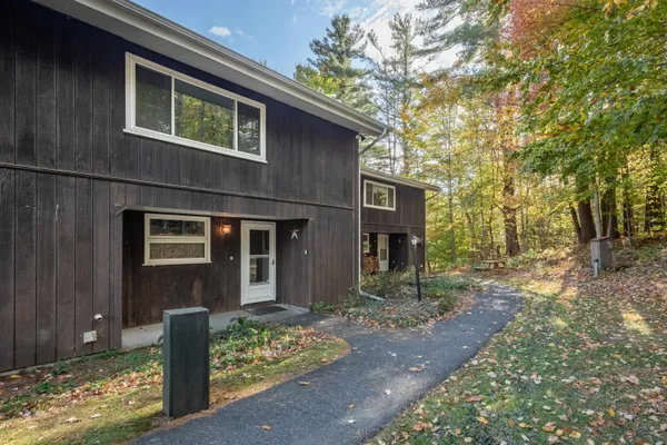 $575,000 | 67 Fox Hill Road, Unit 3, Stowe, VT 05672