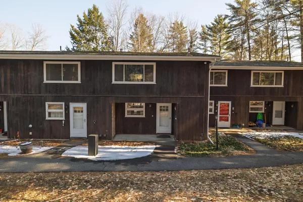$575,000 | 67 Fox Hill Road, Unit 3, Stowe, VT 05672