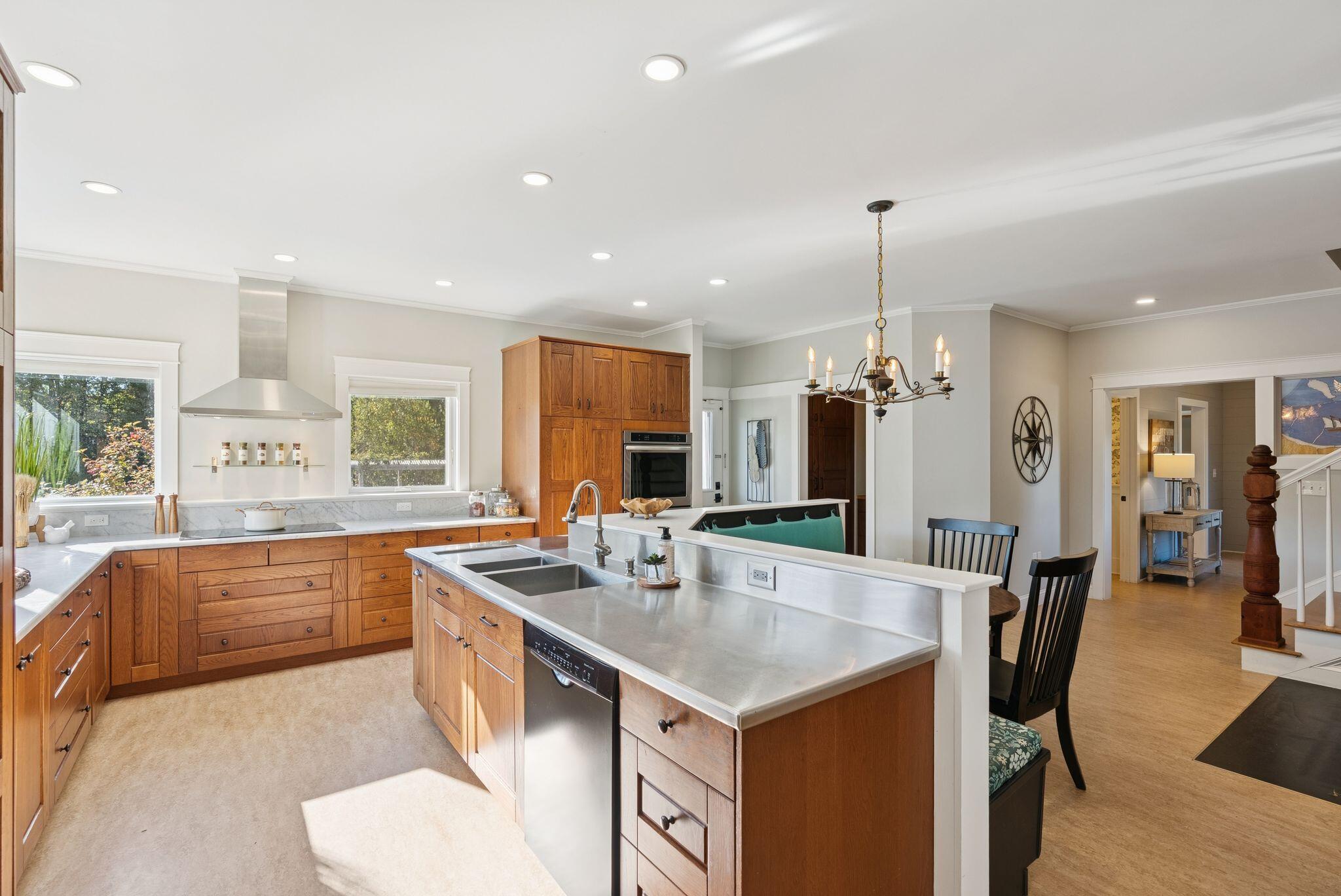 11 Orchard Hill Road Freeport, ME 04032 - Photo 17 of 96 Kitchen