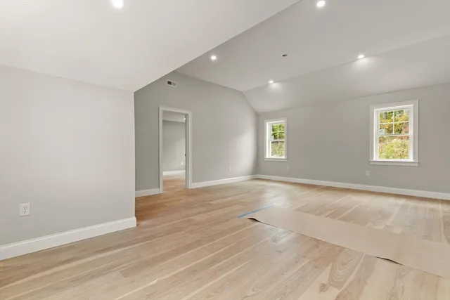 $1,800,000 | 11 Goodwin Drive, Foxboro, MA 02035