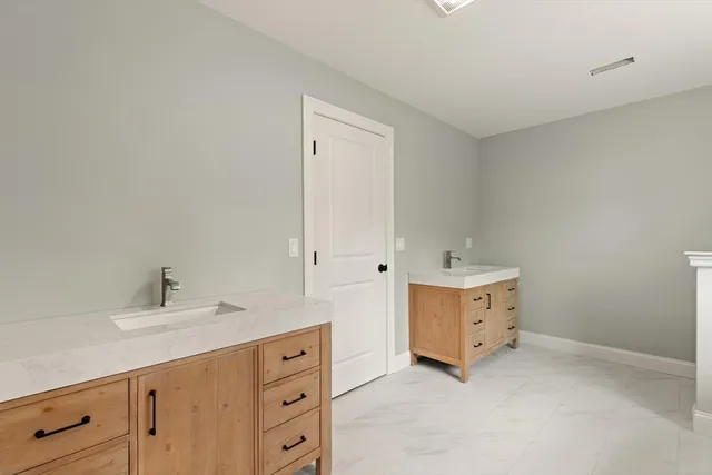 $1,800,000 | 11 Goodwin Drive, Foxboro, MA 02035