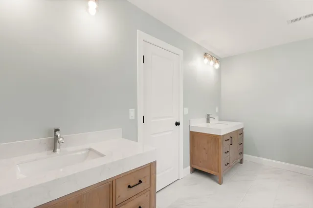 $1,800,000 | 11 Goodwin Drive, Foxboro, MA 02035