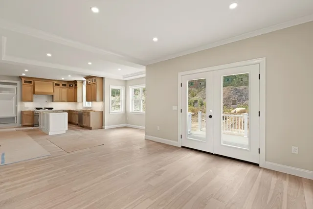 $1,800,000 | 11 Goodwin Drive, Foxboro, MA 02035