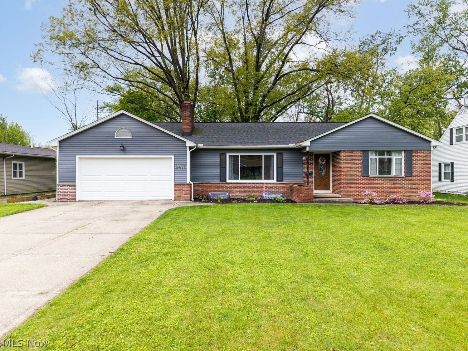 2476 Thurmont Road Akron, OH 44313 - Photo 1 of 27 Gallery Image 1