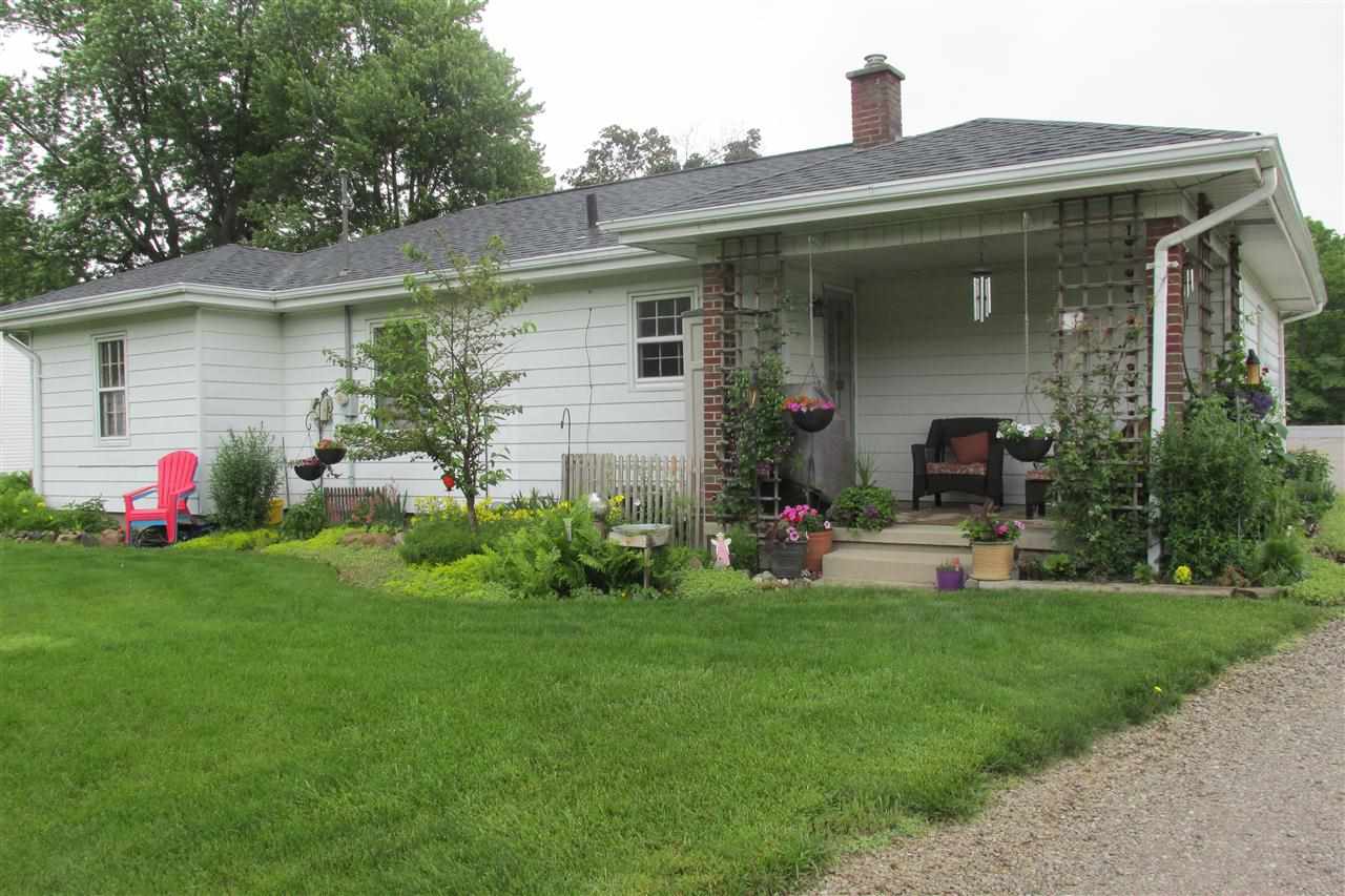 5606 Bluffton Road Fort Wayne, IN 46809 - Photo 3 of 21