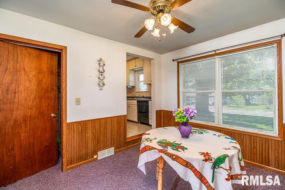 2390 Telegraph Road Davenport, IA 52804 - Photo 18 of 37 Gallery Image 18