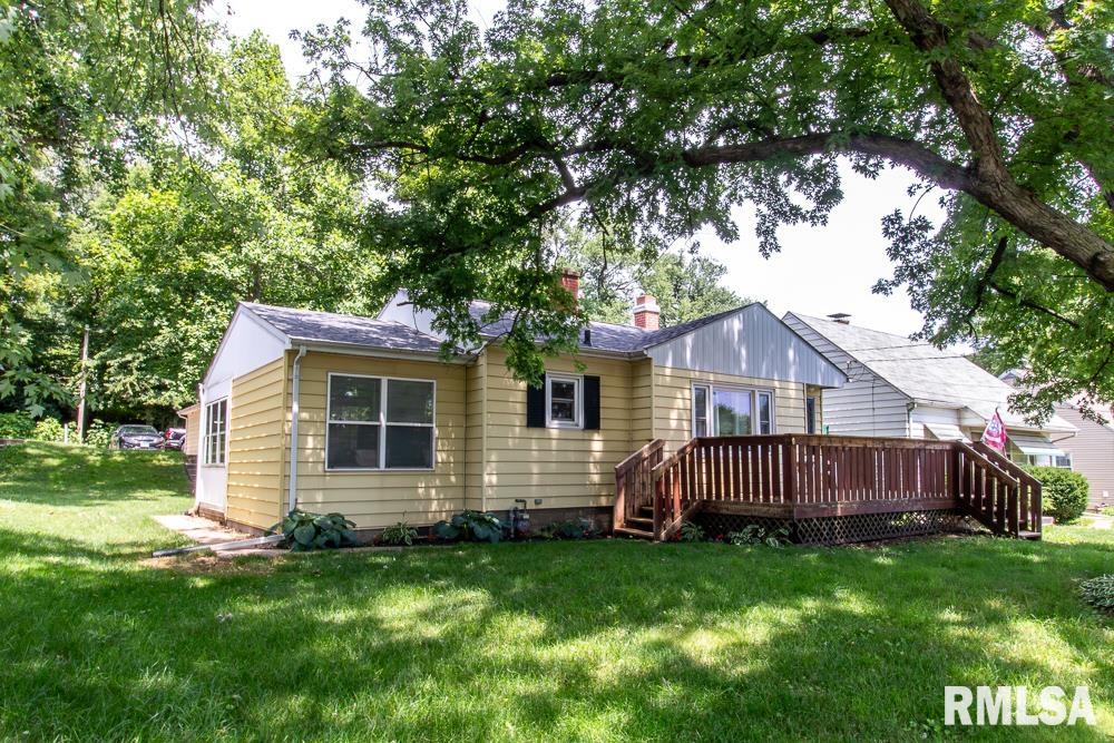 2390 Telegraph Road Davenport, IA 52804 - Photo 2 of 37 Gallery Image 2