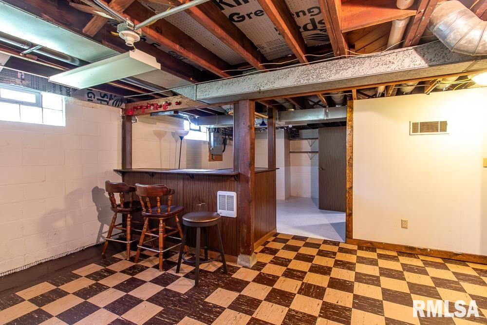 2390 Telegraph Road Davenport, IA 52804 - Photo 22 of 37 Gallery Image 22