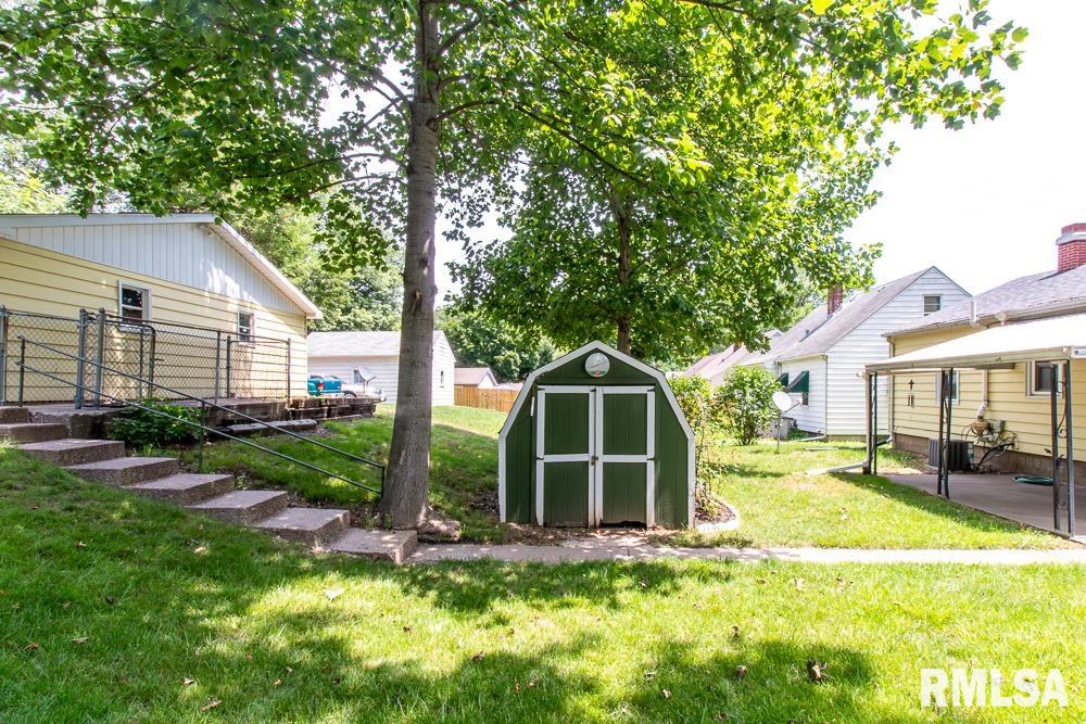 2390 Telegraph Road Davenport, IA 52804 - Photo 35 of 37 Gallery Image 35