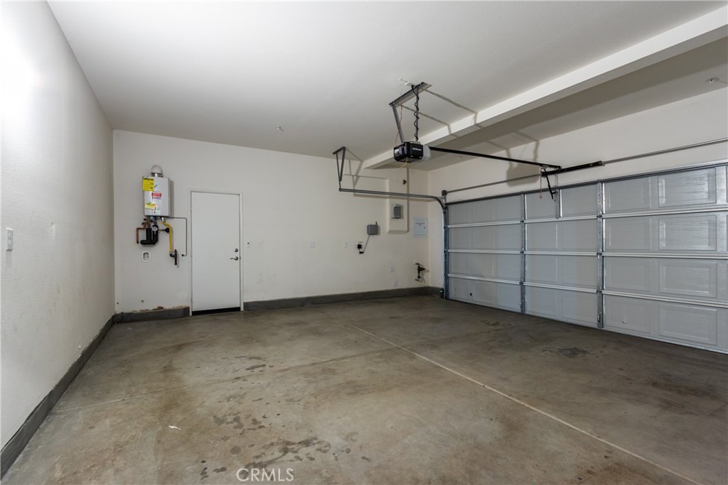 28295 Memory Lane Winchester, CA 92596 - Photo 24 of 68