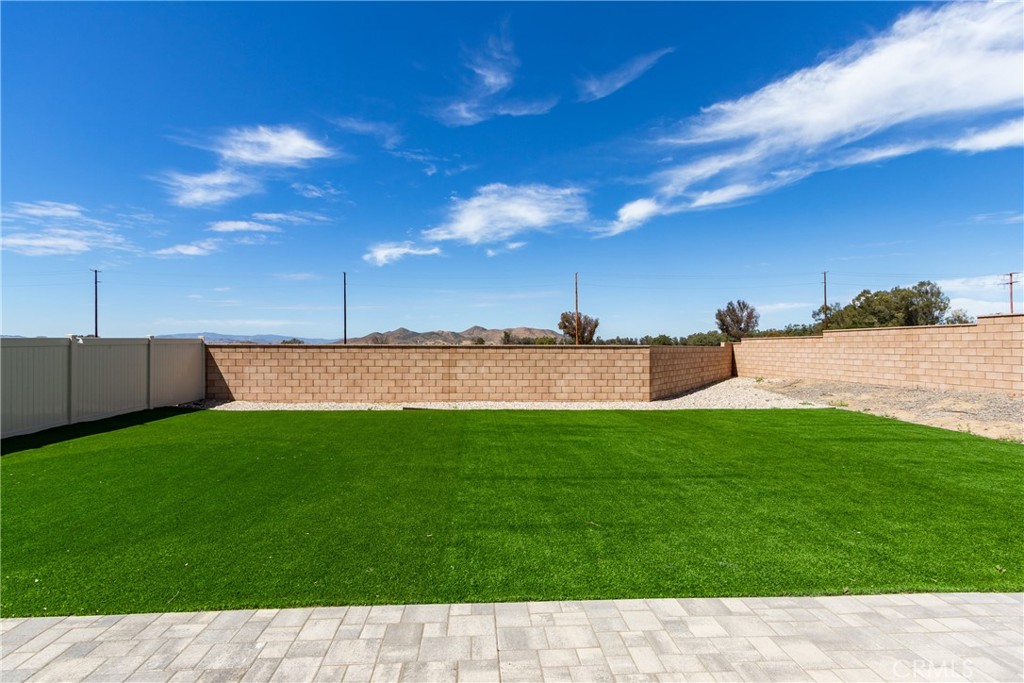 28295 Memory Lane Winchester, CA 92596 - Photo 43 of 68 a black and white photo of a field