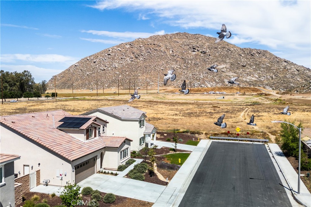 28295 Memory Lane Winchester, CA 92596 - Photo 5 of 68 a view of a balcony with an ocean view