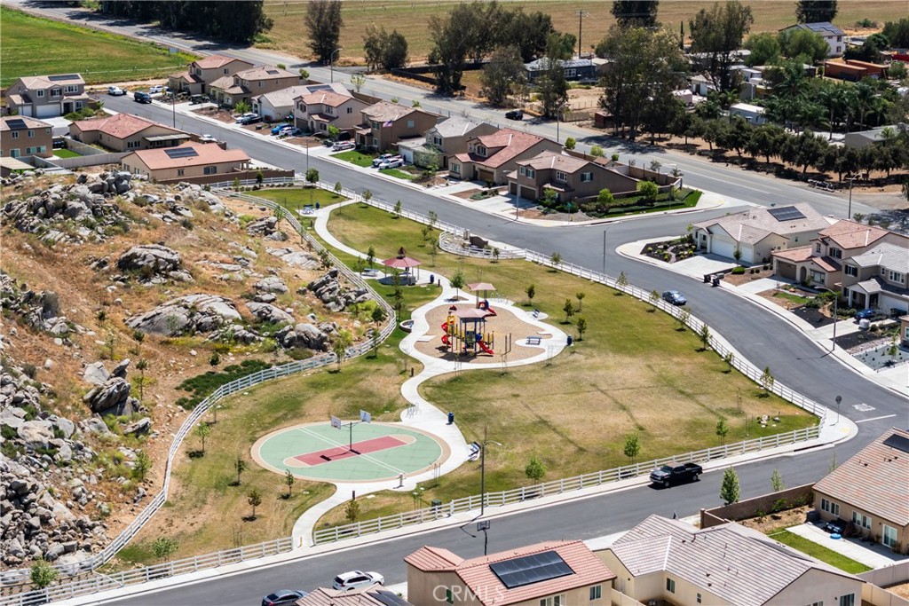 28295 Memory Lane Winchester, CA 92596 - Photo 64 of 68 an aerial view of a swimming pool