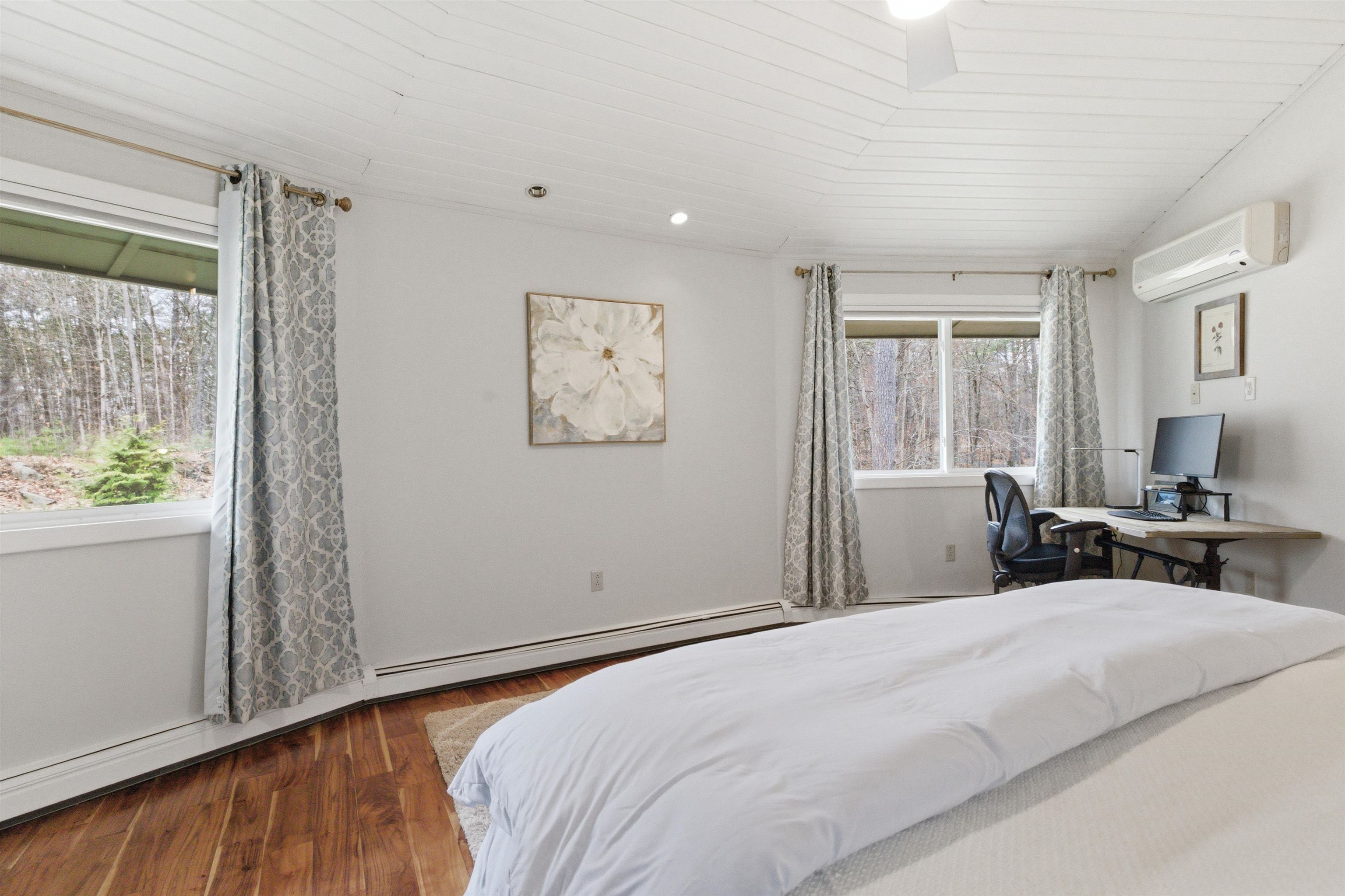 80 River Street Wolfeboro, NH 03894 - Photo 16 of 60