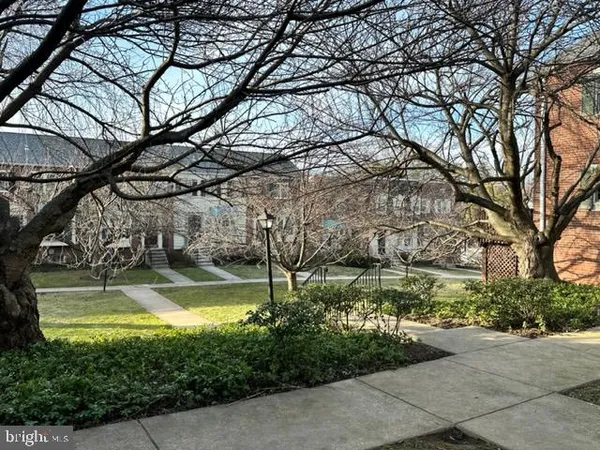 $3,800 | 4920 Bradley Boulevard, Unit 237, Chevy Chase, MD 20815