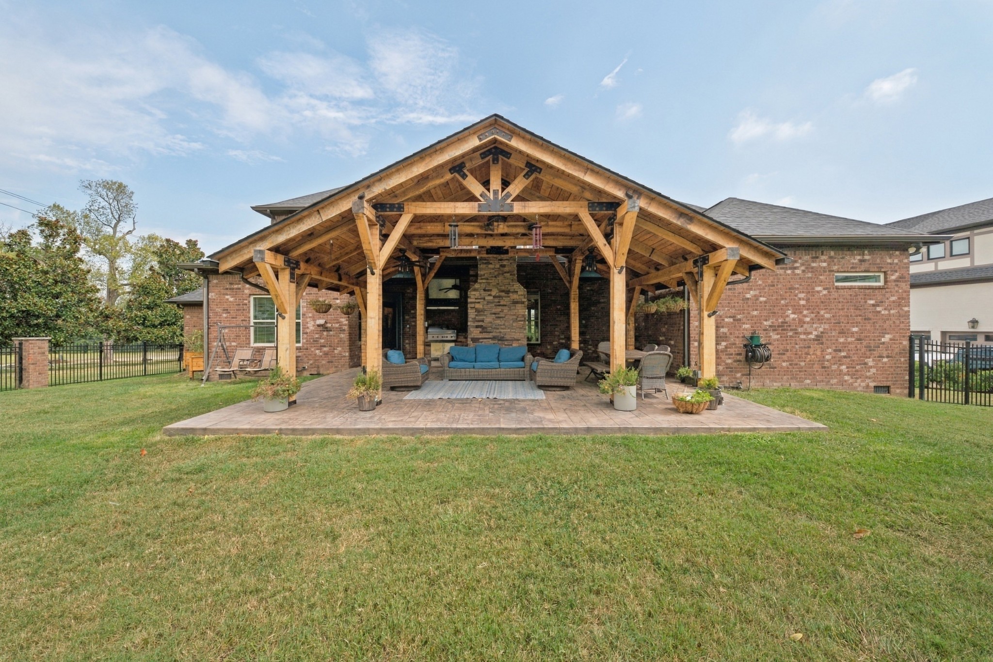 2818 Roddy Bridge Road Thompson's Station, TN 37179 - Photo 8 of 53 Gallery Image 8
