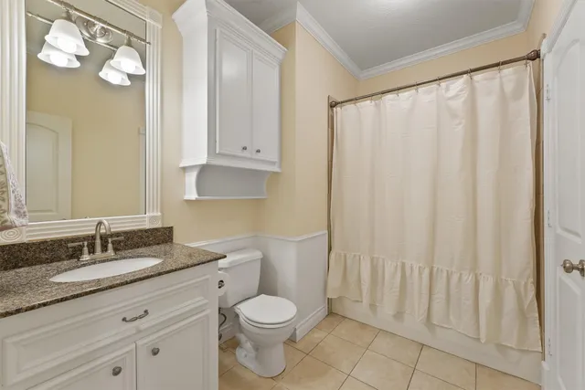 $925,000 | 20711 Bending Pines Lane, Spring, TX 77379