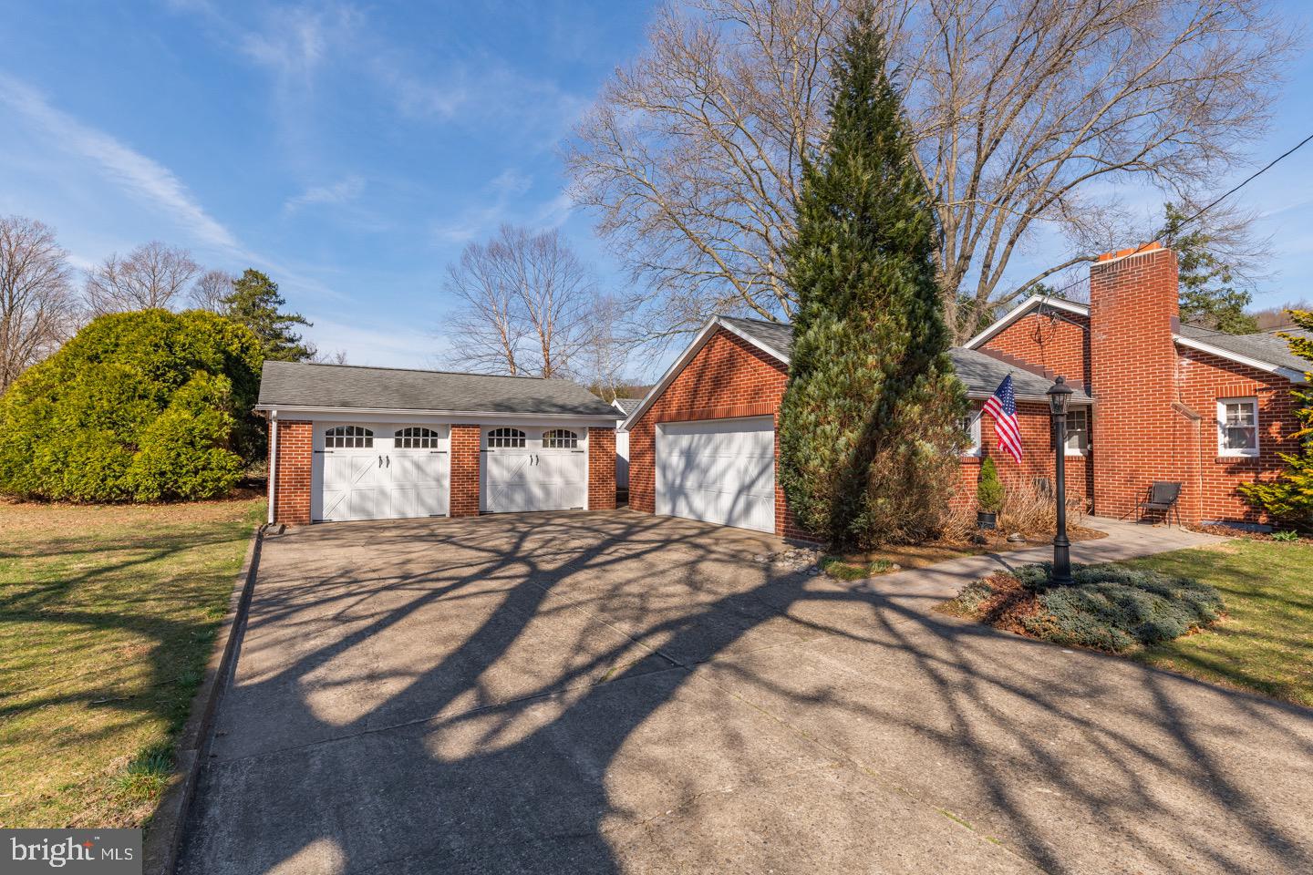 311 Fairview Road Riegelsville, PA 18077 - Photo 2 of 31