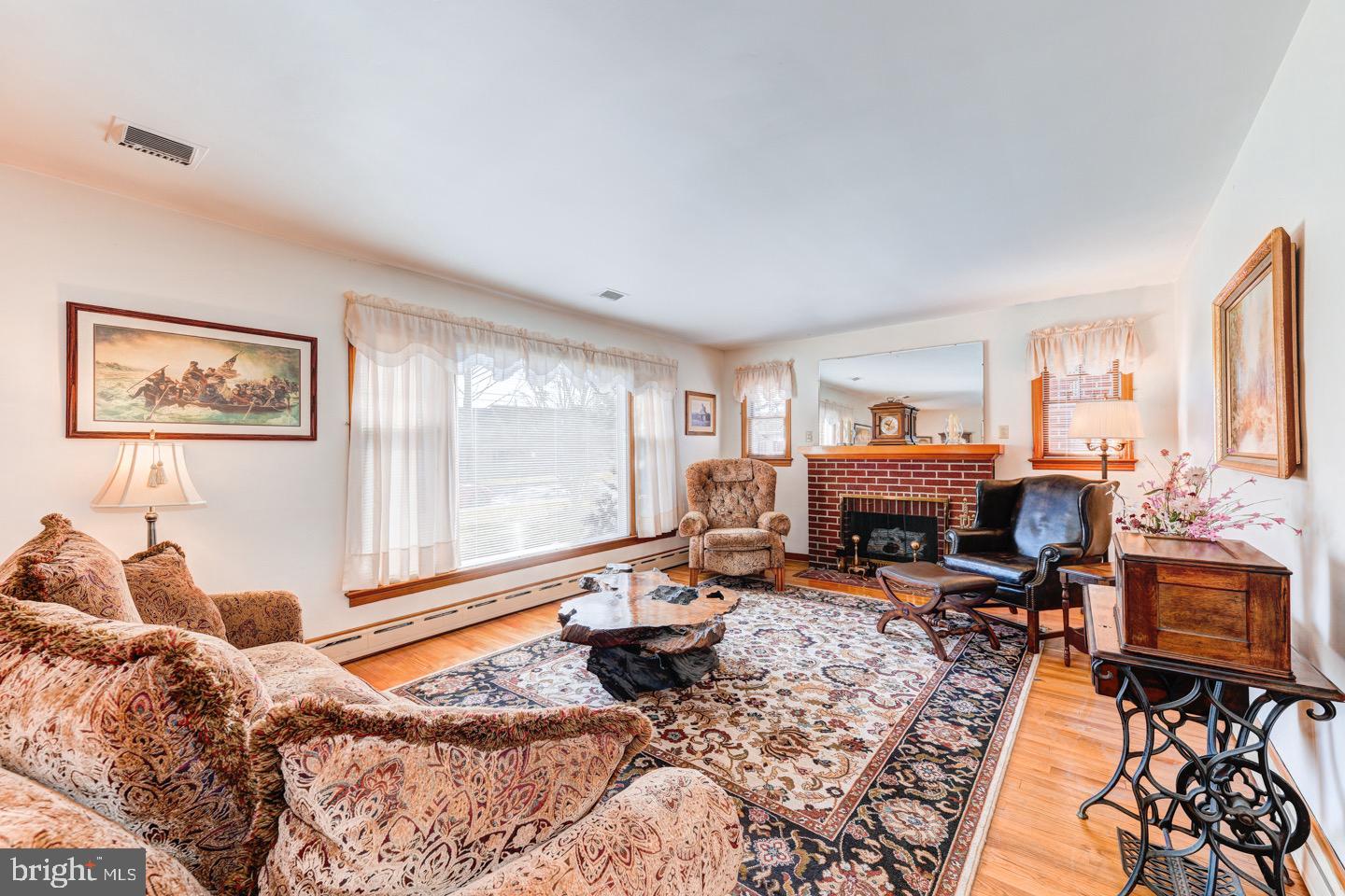 311 Fairview Road Riegelsville, PA 18077 - Photo 3 of 31
