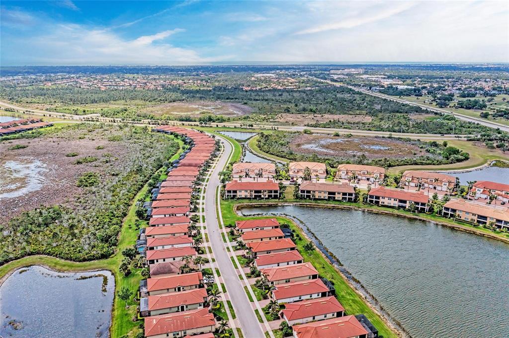 23261 Banbury Way, Unit 501 Venice, FL 34293 - Photo 72 of 75 an aerial view of a city