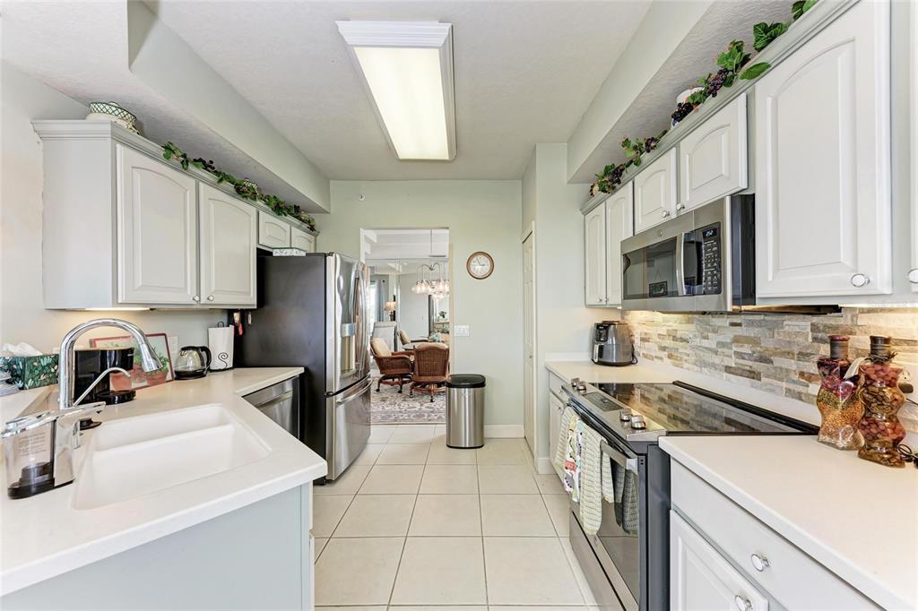 23261 Banbury Way, Unit 501 Venice, FL 34293 - Photo 8 of 75