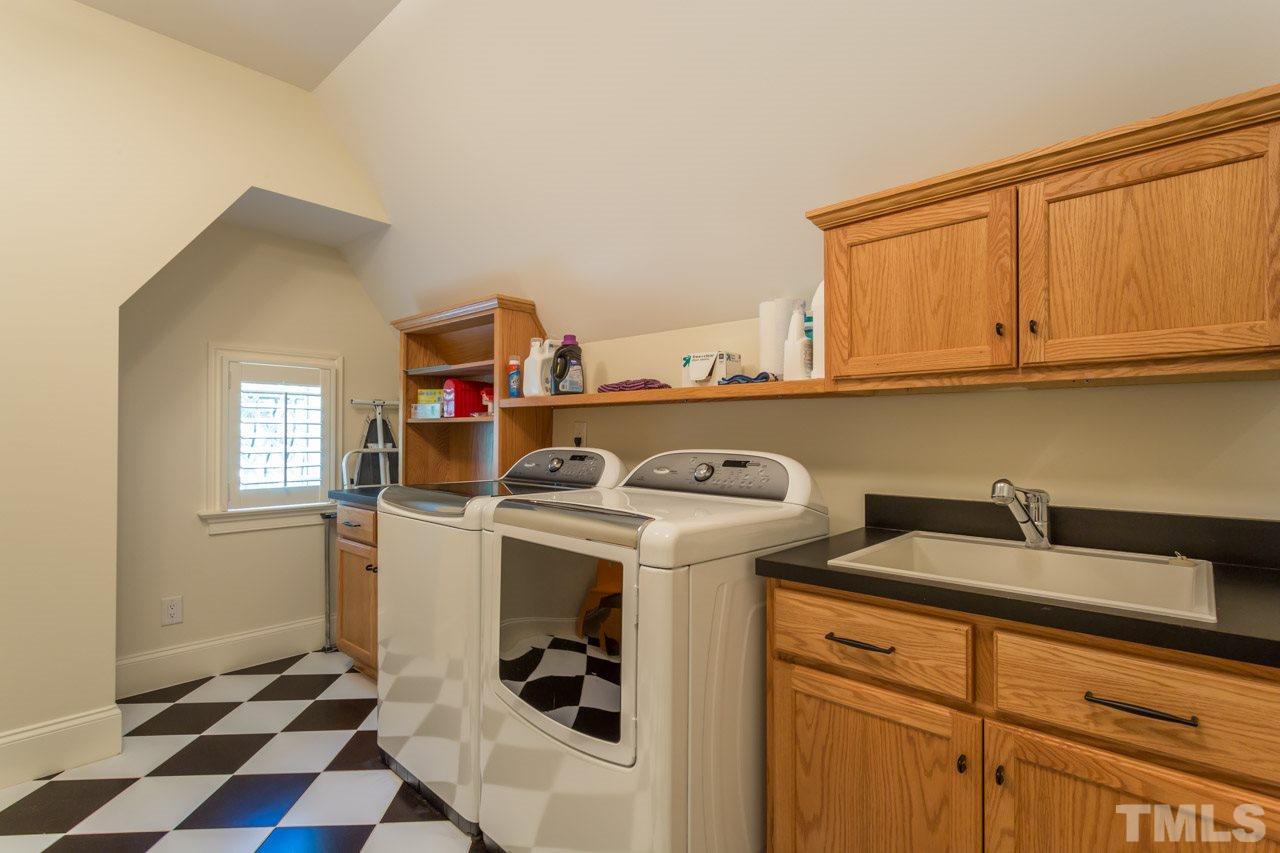 3401 Churchill Road Raleigh, NC 27607 - Photo 22 of 25