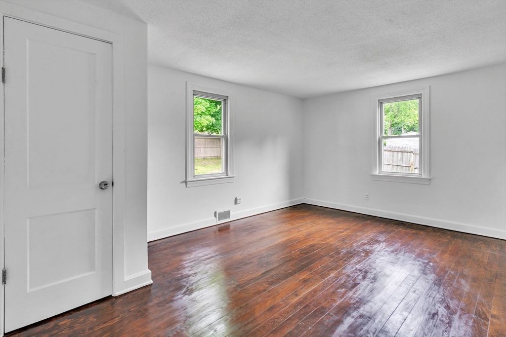 443 Turners Falls Road Montague, MA 01351 - Photo 8 of 24 Gallery Image 8