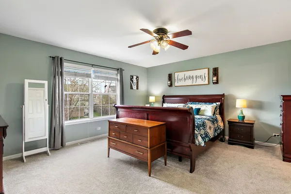 $490,000 | 4951 Thistle Lane, Lake In The Hills, IL 60156