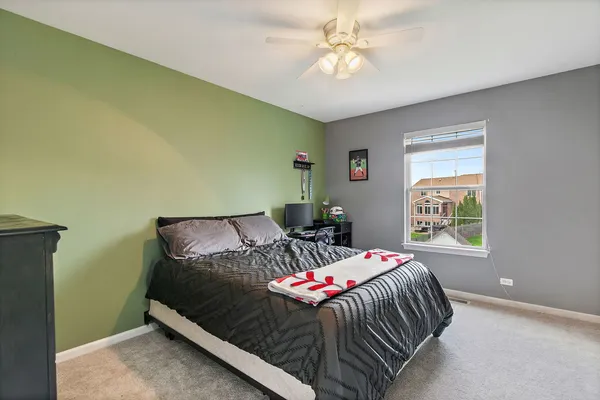 $490,000 | 4951 Thistle Lane, Lake In The Hills, IL 60156