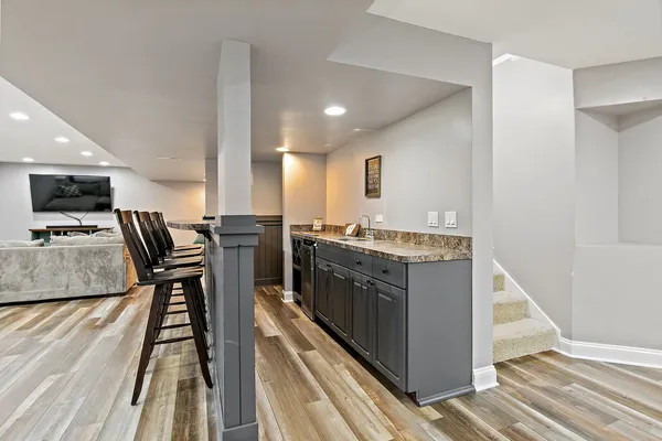 $490,000 | 4951 Thistle Lane, Lake In The Hills, IL 60156