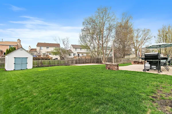 $490,000 | 4951 Thistle Lane, Lake In The Hills, IL 60156