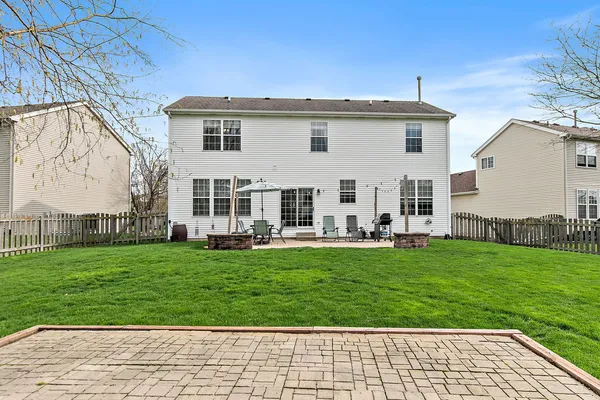 $490,000 | 4951 Thistle Lane, Lake In The Hills, IL 60156