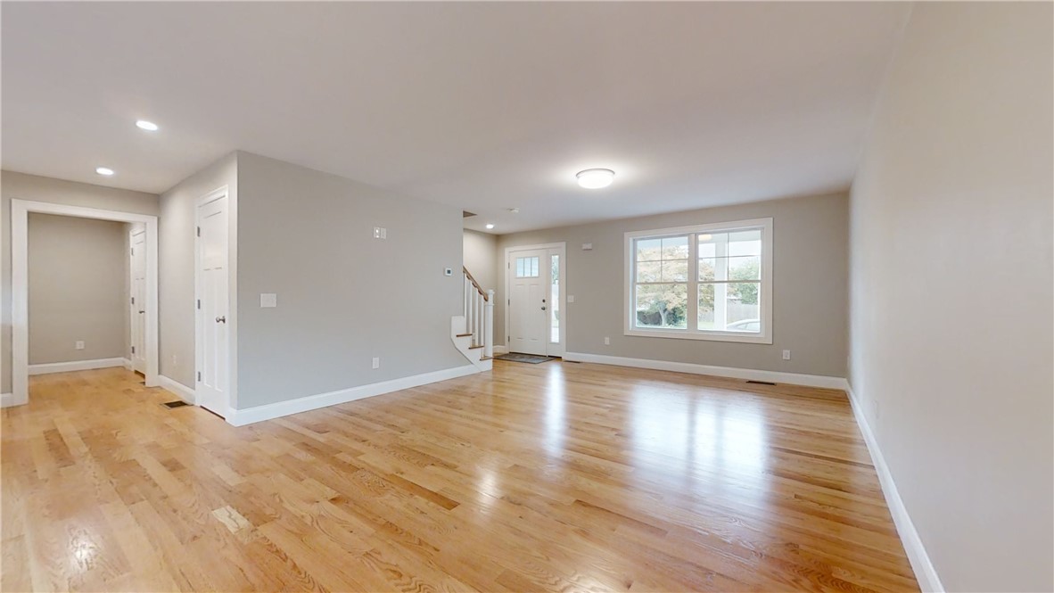 48 Greene Street Warwick, RI 02886 - Photo 7 of 20