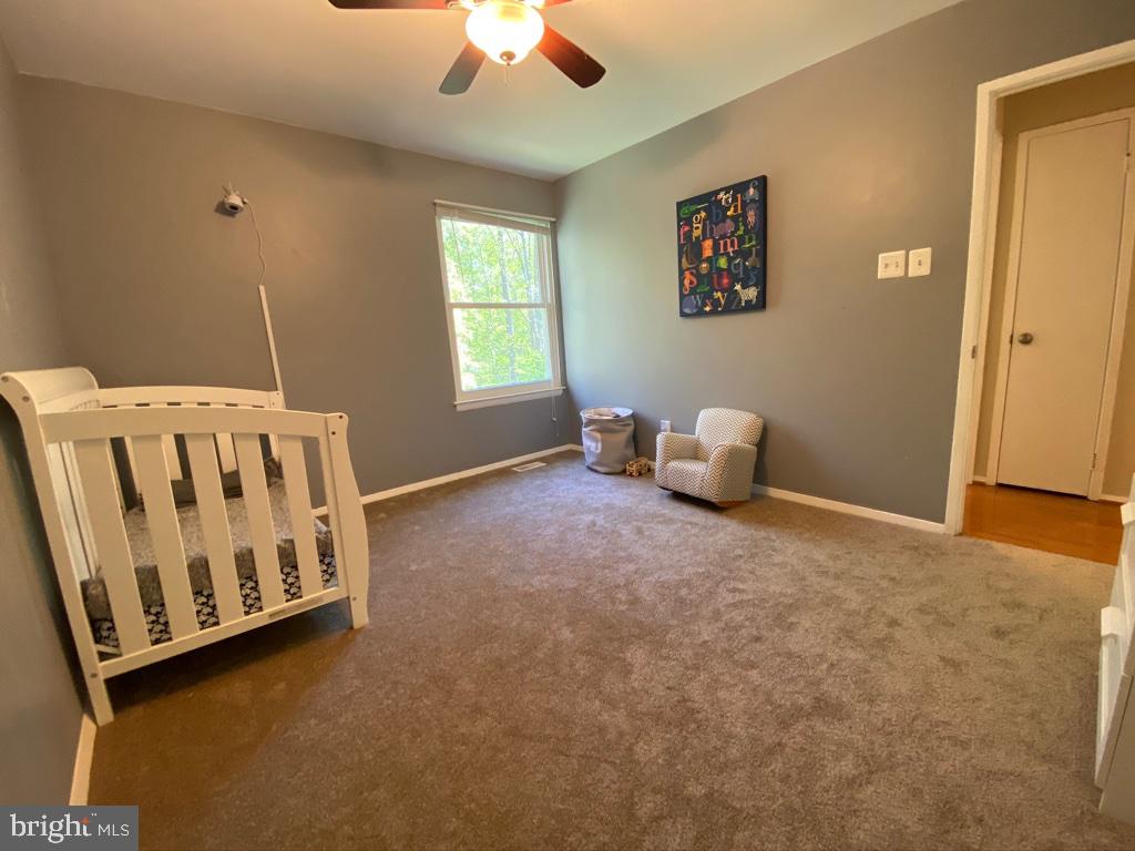 6038 Forrest Hollow Lane Springfield, VA 22152 - Photo 19 of 35 6038 Forrest Hollow Ln Upper Level Junior Room 1
