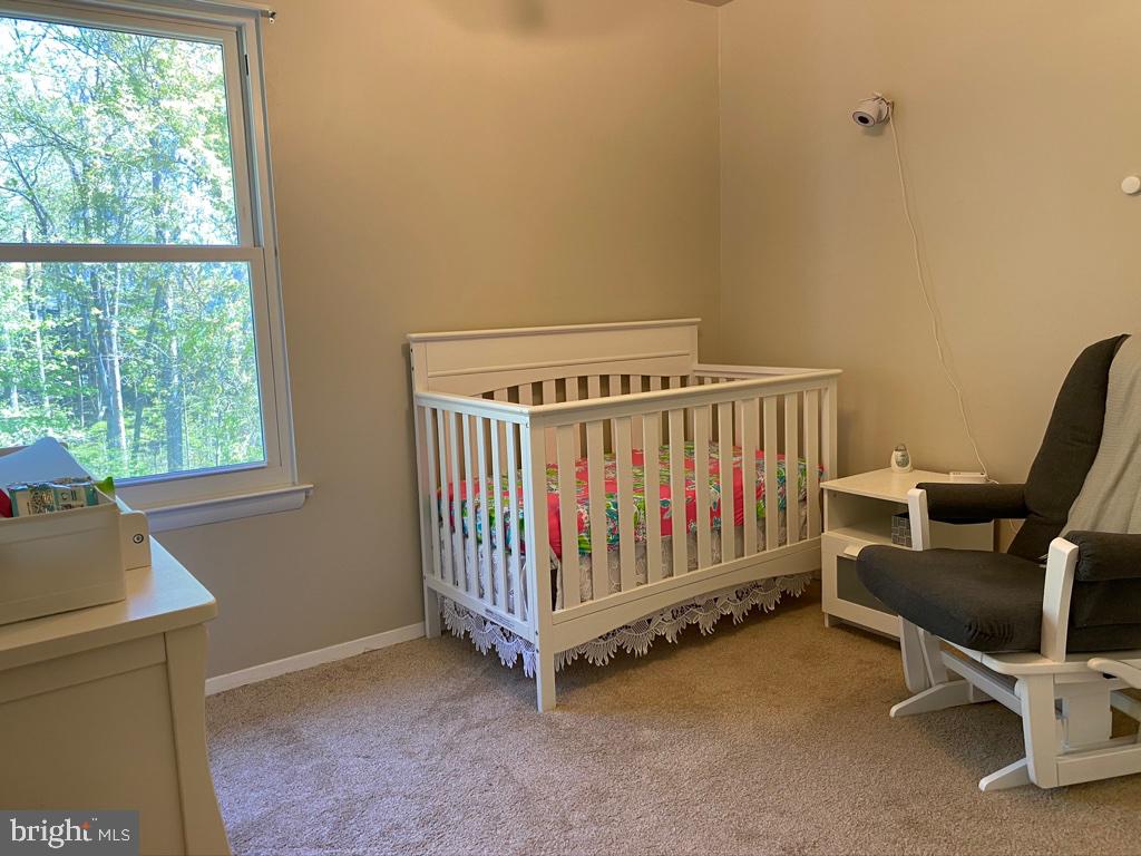 6038 Forrest Hollow Lane Springfield, VA 22152 - Photo 22 of 35 6038 Forrest Hollow Ln Upper Level Junior Room 2