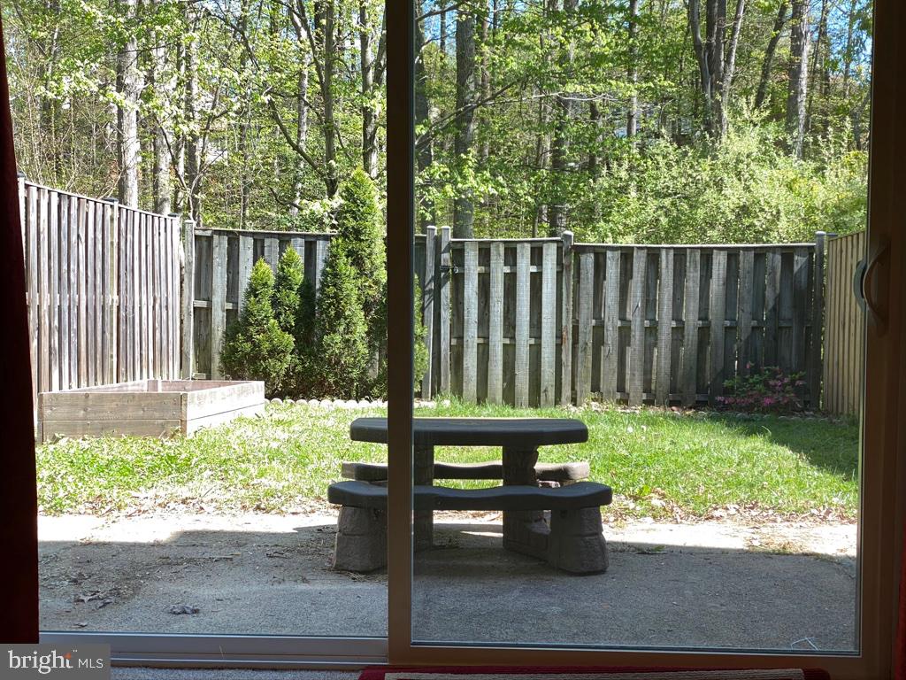 6038 Forrest Hollow Lane Springfield, VA 22152 - Photo 31 of 35 6038 Forrest Hollow Ln Backyard